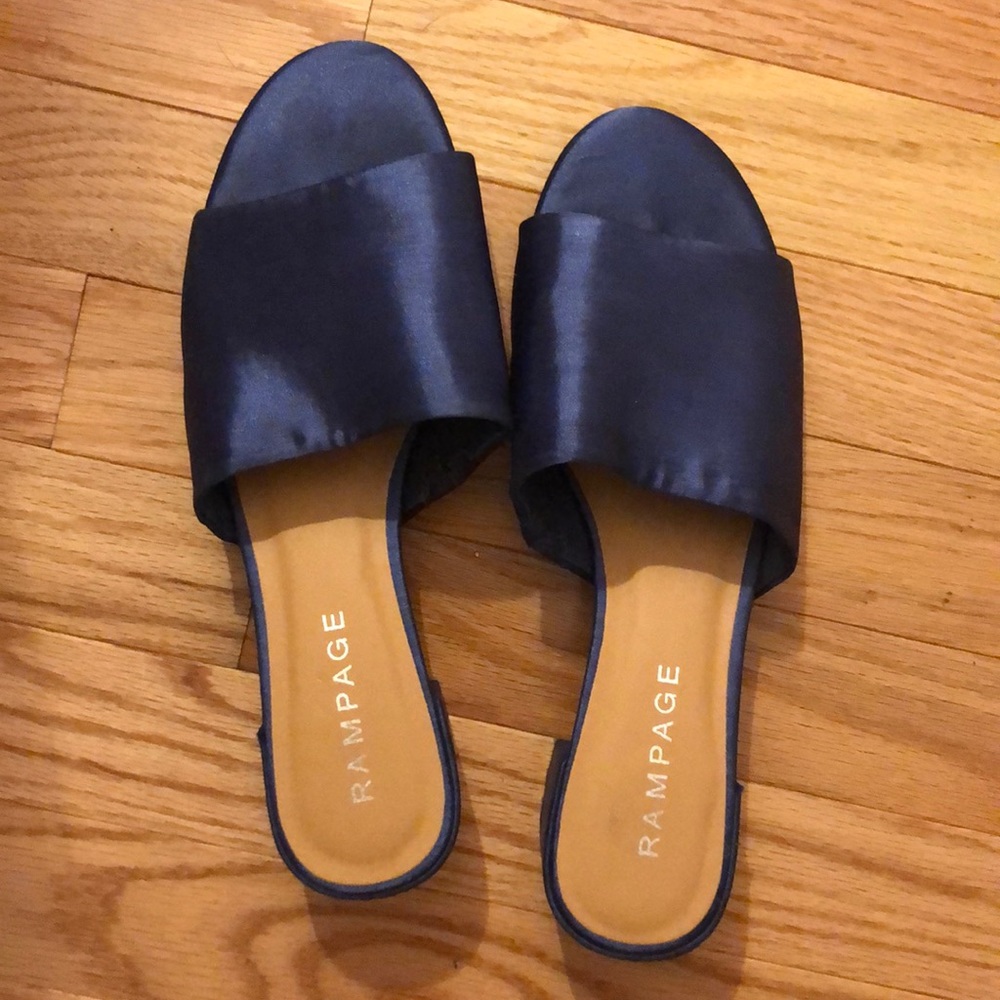 Satin slip On’s